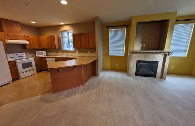 2320 Simmons Street Unit B, DuPont, WA 98327 Gallery 4