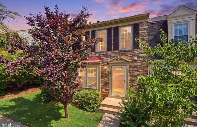 10272 COLONY PARK Drive Gallery 1