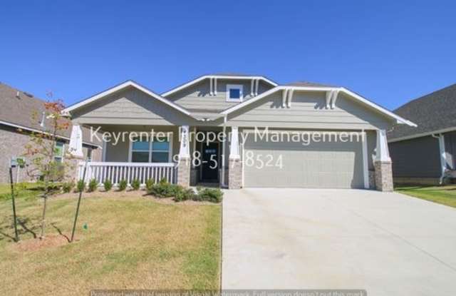 Like New 4 Bedroom Capital Homes!!! Gallery 1