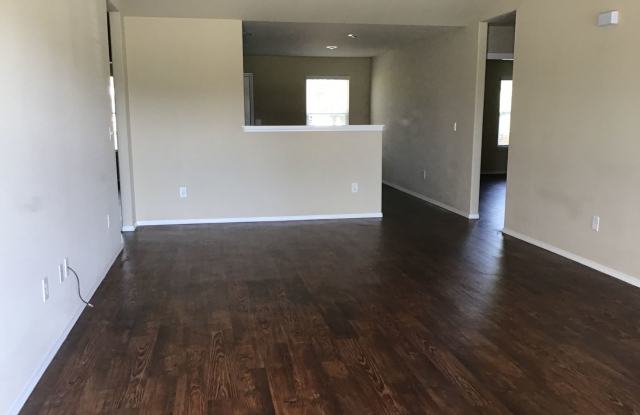280 Honor Court Gallery 4