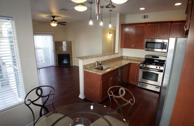 8425 Pebble Creek Way Unit 102 Gallery 4