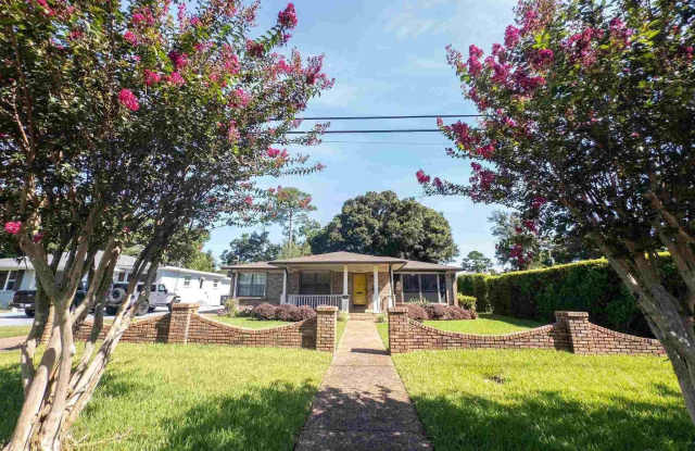 1660 E Hayes St photos photos