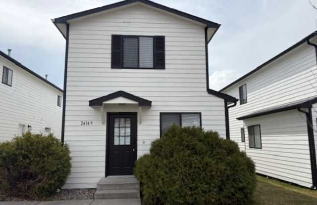 2414 Leo Avenue photos photos