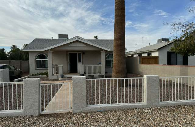 813 N Center Ave photos photos 813 N Center Ave photos photos