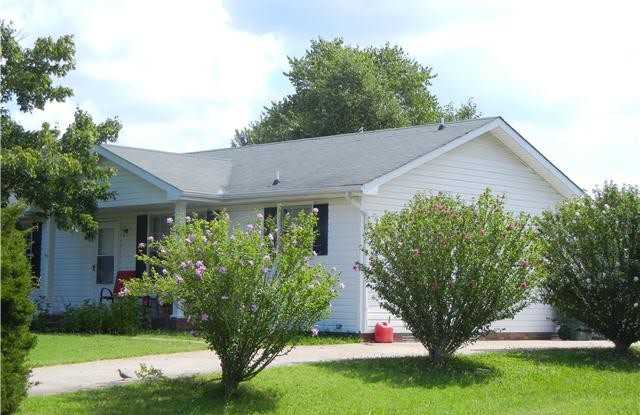 573 Danielle Drive - 573 Danielle Drive, Clarksville, TN 37042