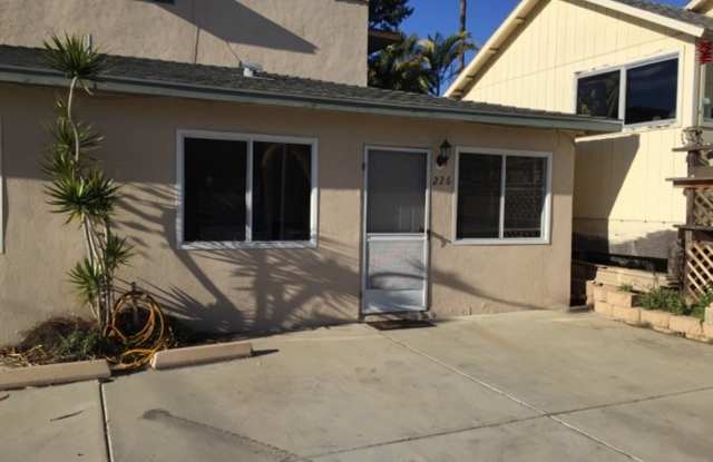 Cardiff One Bedroom Duplex - Just 1 block to Hwy 101 photos photos