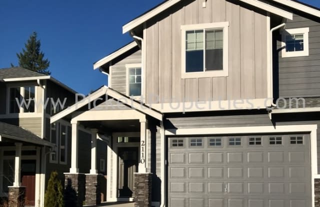 2110 Southwest Nautical Street - 2110 SW Nautical St, Bremerton, WA 98312