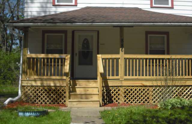 886 Storer Avenue photos photos