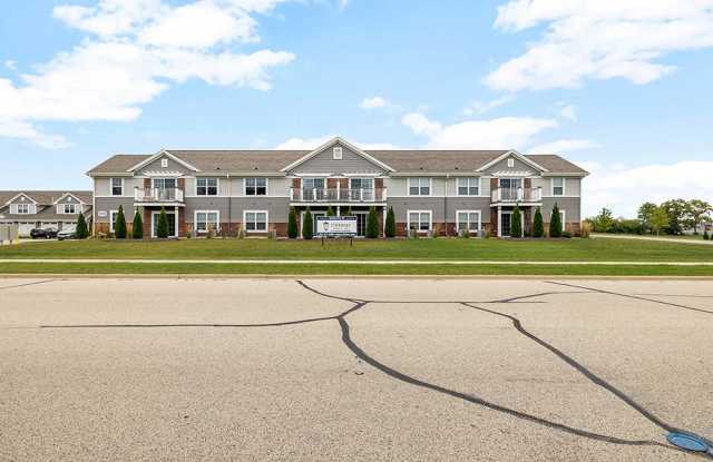 Condo Style Upper 3 Bedroom 2 Bathroom plus Den Apartment photos photos