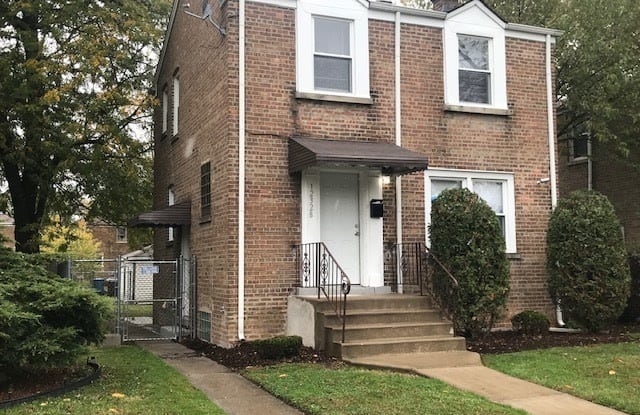 12328 South Peoria Street - 12328 Peoria Street, Calumet Park, IL 60827
