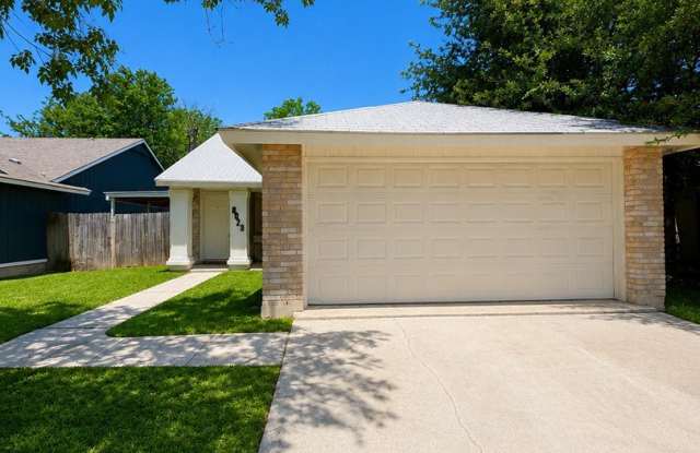 8023 Laurel Bend Gallery 2