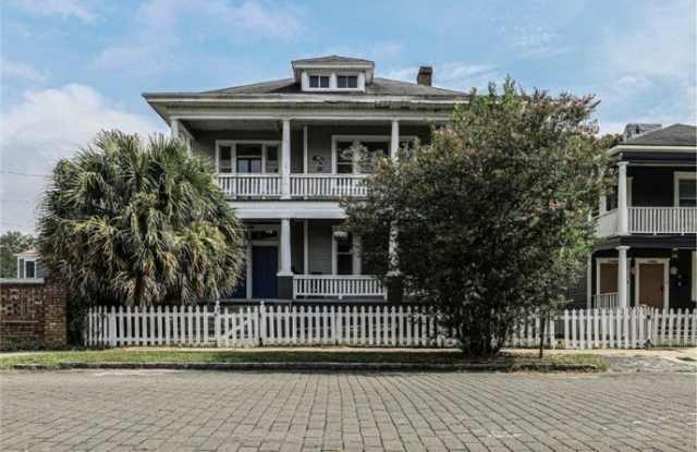 316 W 40th Street photos photos 316 W 40th Street photos photos