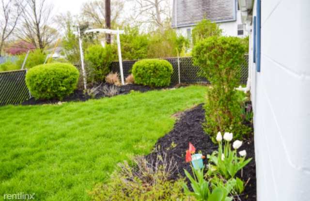 2085 Shawbury Ct W Gallery 3