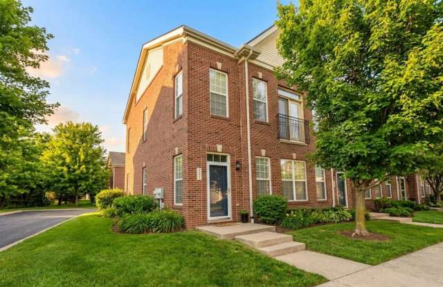 332 South Roessler Street - 1 Gallery 1