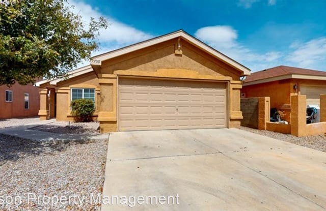 7705 Crepe Myrtle SW - 7705 Crepe Myrtle Road Southwest, Albuquerque, NM 87121