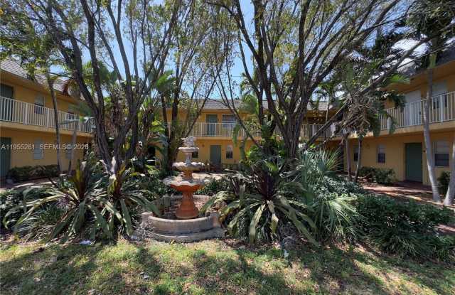 4051 N Dixie Hwy photos photos