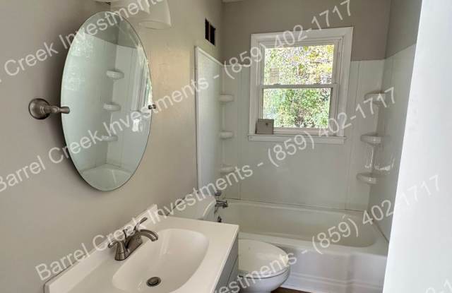 3-Bed 1-Bath House - 127 Buckeye Street, Lancaster, KY 40444