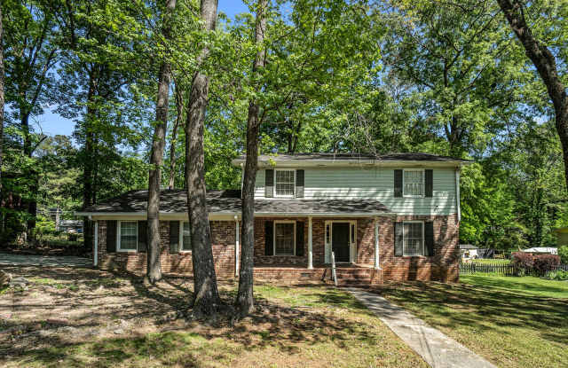 Large 4 Bedroom 3 Bath Home photos photos