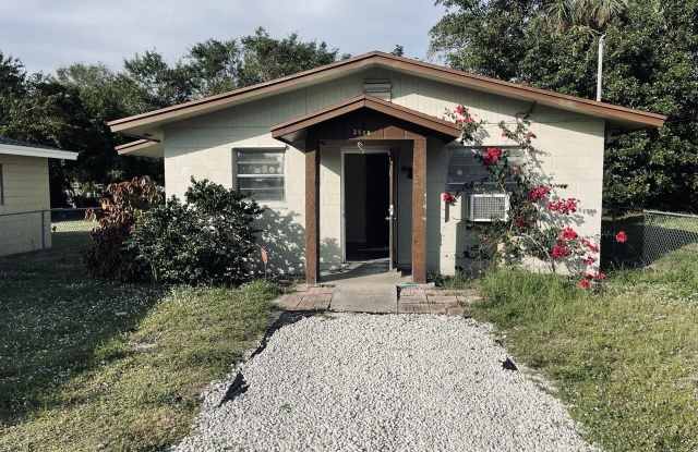 2510 Avenue I photos photos