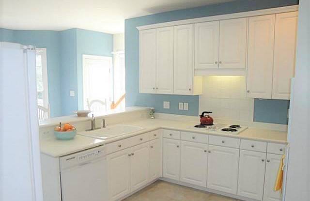 11727 Brambleton Court Gallery 3