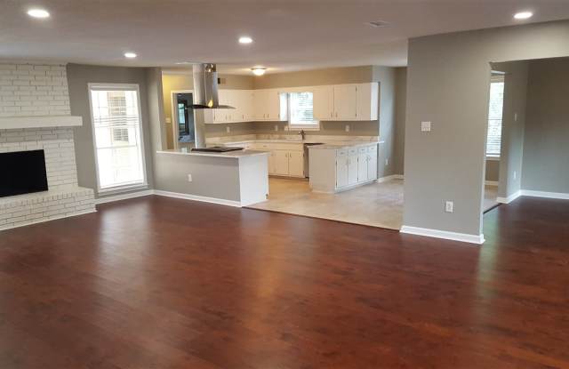 1285 BROOKSIDE Gallery 2