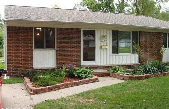 26312 LORENZ Street - 26312 Lorenz Street, Madison Heights, MI 48071