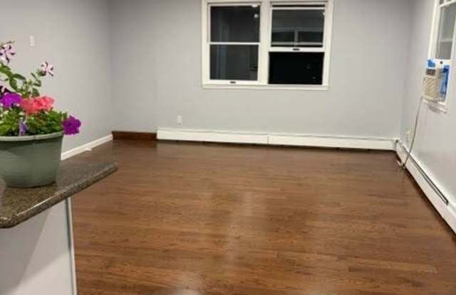 1145 Namdac Avenue Gallery 2