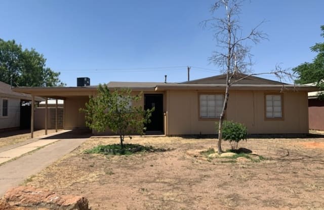 3218 Thomas Avenue - 3218 Thomas Avenue, Midland, TX 79701