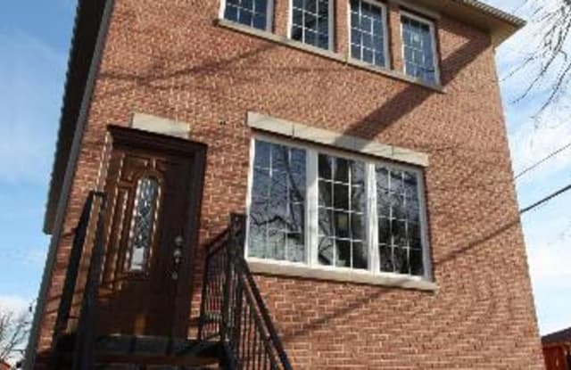 2815 North MAPLEWOOD Avenue - 2815 North Maplewood Avenue, Chicago, IL 60618