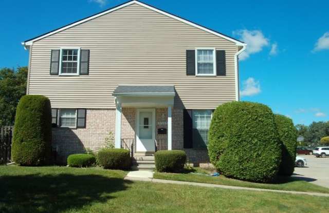 37085 Brynford Drive - 37085 Brynford Drive, Macomb County, MI 48036