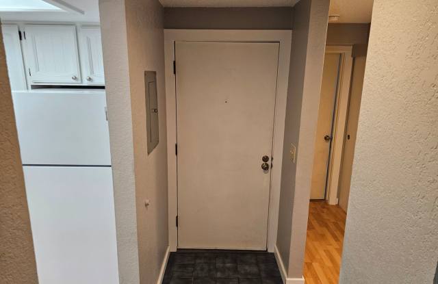 1 Bed Condo For Rent in Renton! Gallery 4