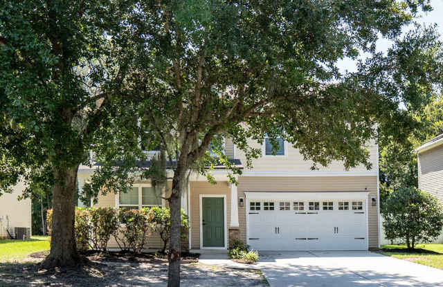Beautiful Four Bedroom in Shadow Moss Gallery 1