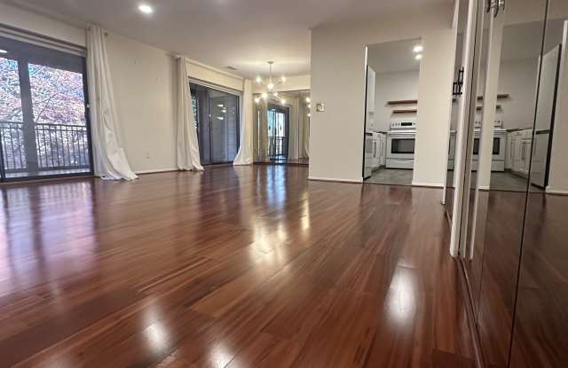 18379 University Park Drive - 18379 University Park Drive, Livonia, MI 48152