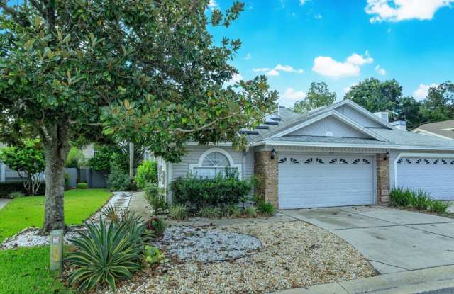 ✨ Charming Longwood Townhome with Modern Updates  Solar Power - 858 Weatherly Court, Longwood, FL 32750