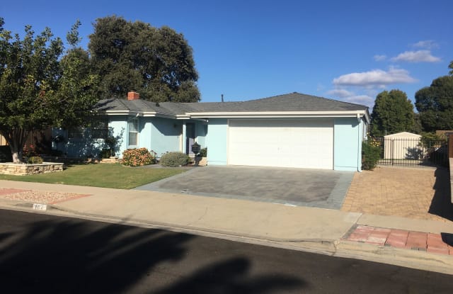 104 Bluefield Avenue - 104 Bluefield Avenue, Thousand Oaks, CA 91320