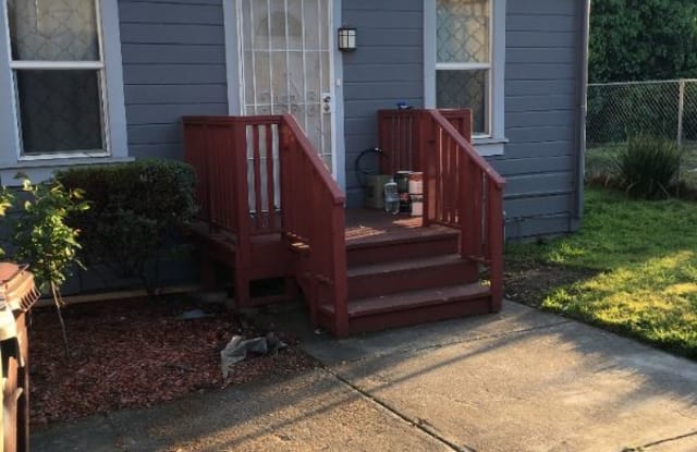 1465 9th St - 1465 9th St, Oakland, CA 94607