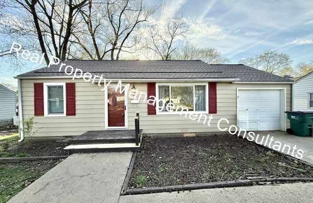 3-Bedroom Home Near Downtown Overland Park! photos photos