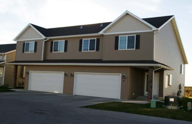 1310 Westport Beach Way - 1310 Westport Beach Way, West Fargo, ND 58078