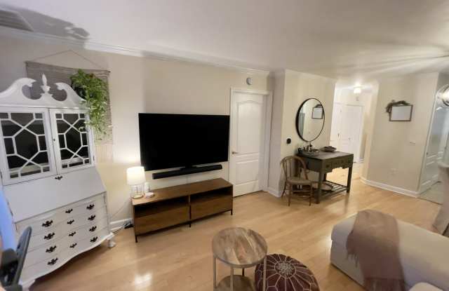 6916 Fairfax Drive photos photos