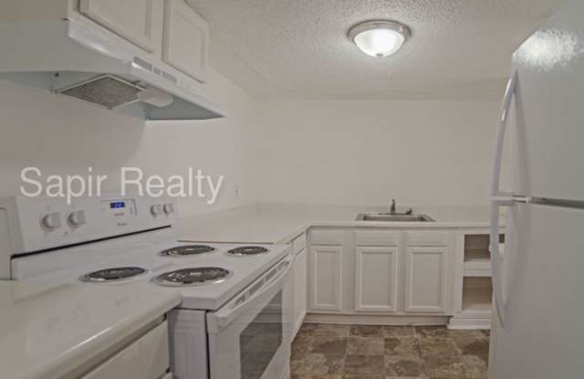 1430 Kingsgate Drive Gallery 3