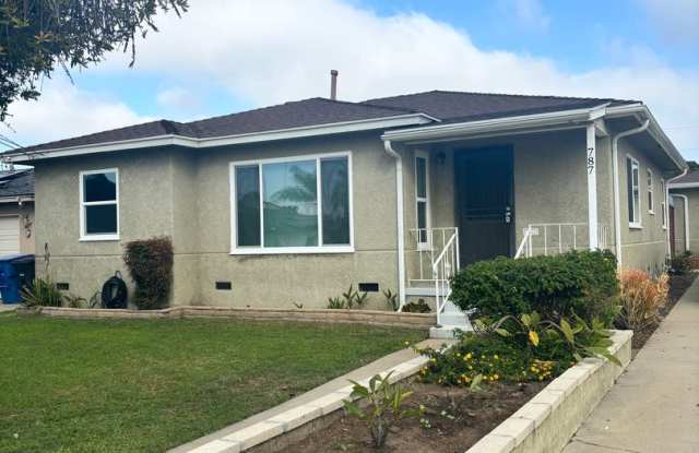SPACIOUS  CLEAN HOUSE! OFF 5th  K St: Upgraded 3BR 1BA w/Large yard  2 car garage! - 787 Date Avenue, Chula Vista, CA 91910