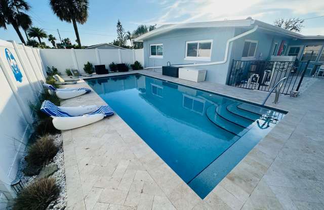 385 S Tessier Dr photos photos