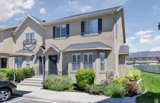 Springville Townhome photos photos