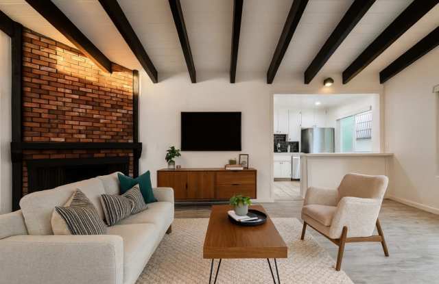 1743 Glendon Ave photos photos