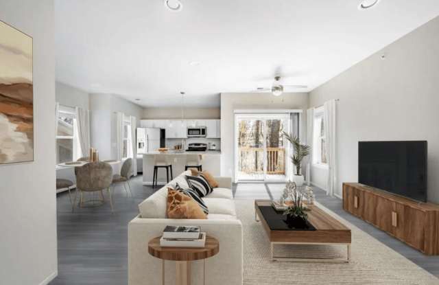 Creekstone Apartments Gallery 3