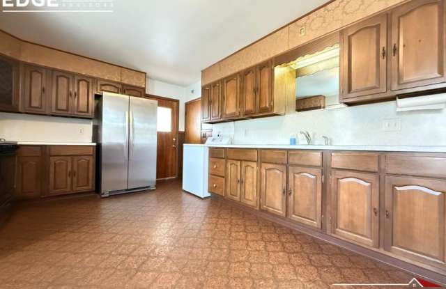 241 Boylston St. photos photos