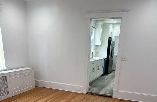 50 Arrandale Avenue Gallery 2
