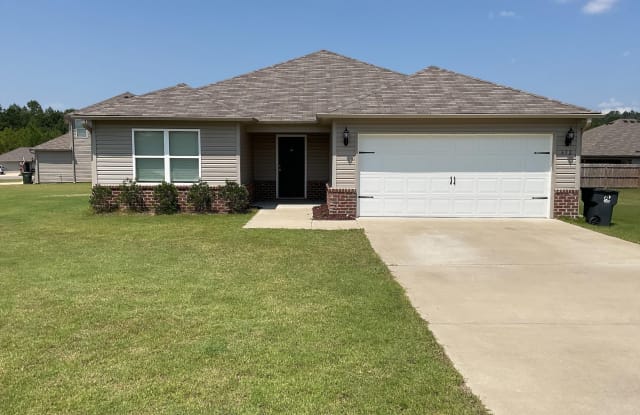 672 DEERWOOD DRIVE - 672 Deerwood Drive, Pell City, AL 35125