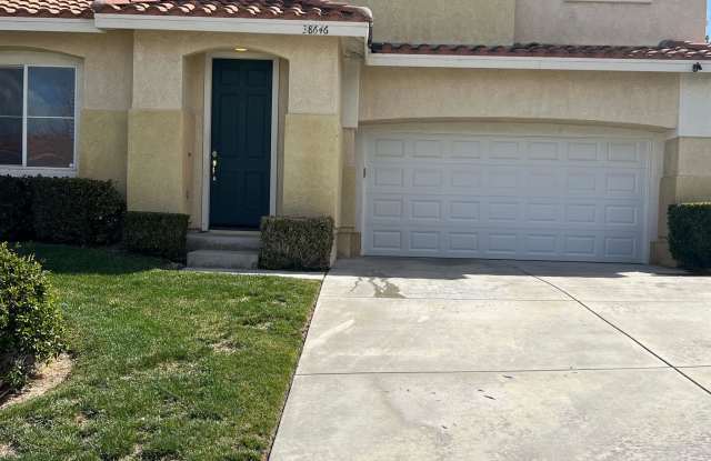 38646 Kyle Place - 38646 Kyle Place, Palmdale, CA 93551