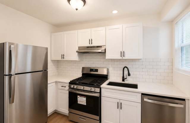 7426 North Ashland BoulevardApt 1 photos photos 7426 North Ashland BoulevardApt 1 photos photos